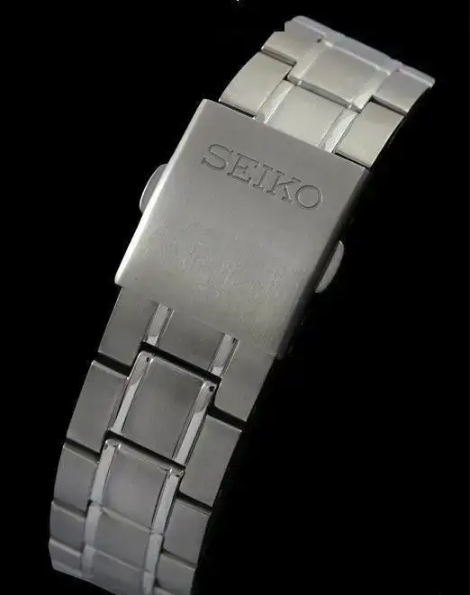 Новые Японские часы SEIKOсапфир,титан,100 метров, фотография 3