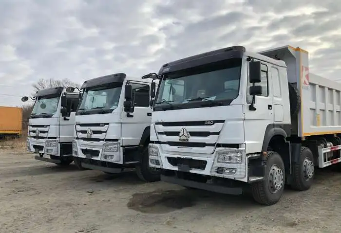 Самосвал HOWO ZZ3407S3867E (8x4), фотография 2