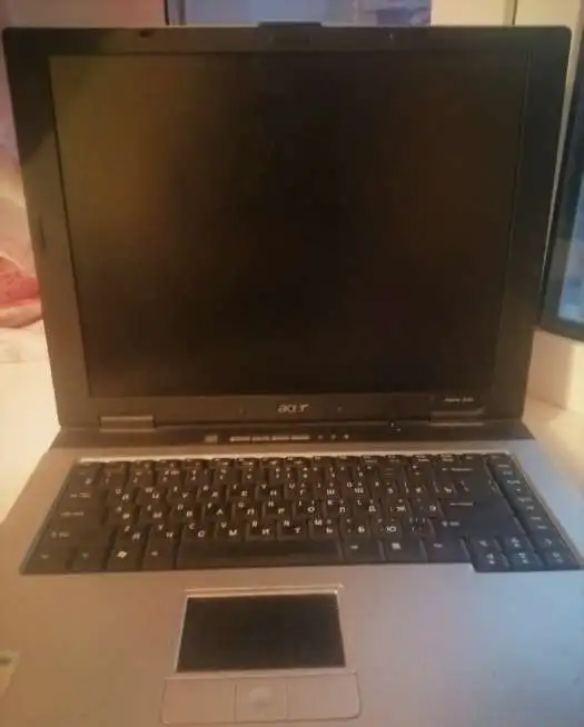 Ноутбук, фотография 1