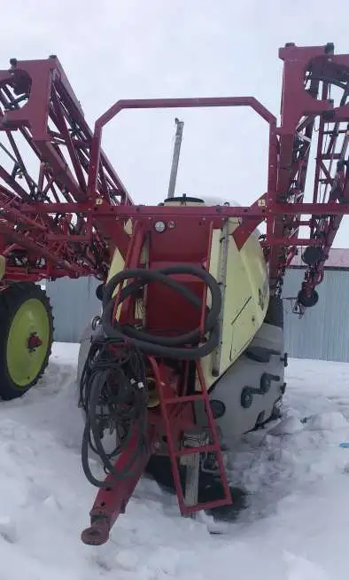 Прицепной опрыскиватель COMMANDER 3200 Емк.бак  3200, фотография 3