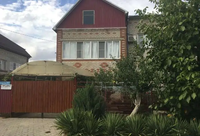 продаю коттедж, Станица Варениковская ул.Романтиков 53/1 223,00 м2, фотография 1