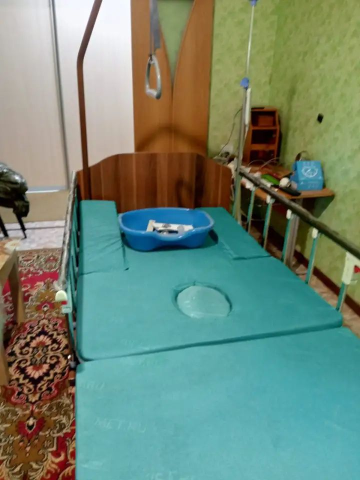 Кровать многофункциональную с электроприводом, фотография 2