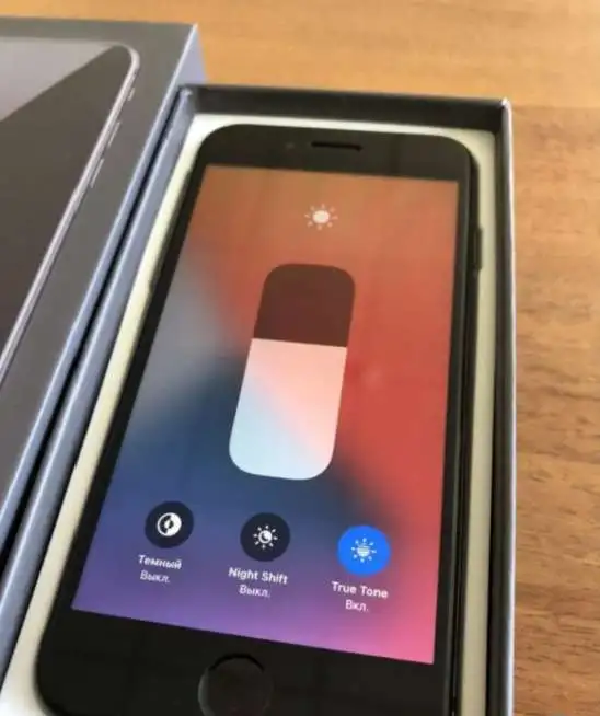 iPhone 8 64gb black, фотография 4
