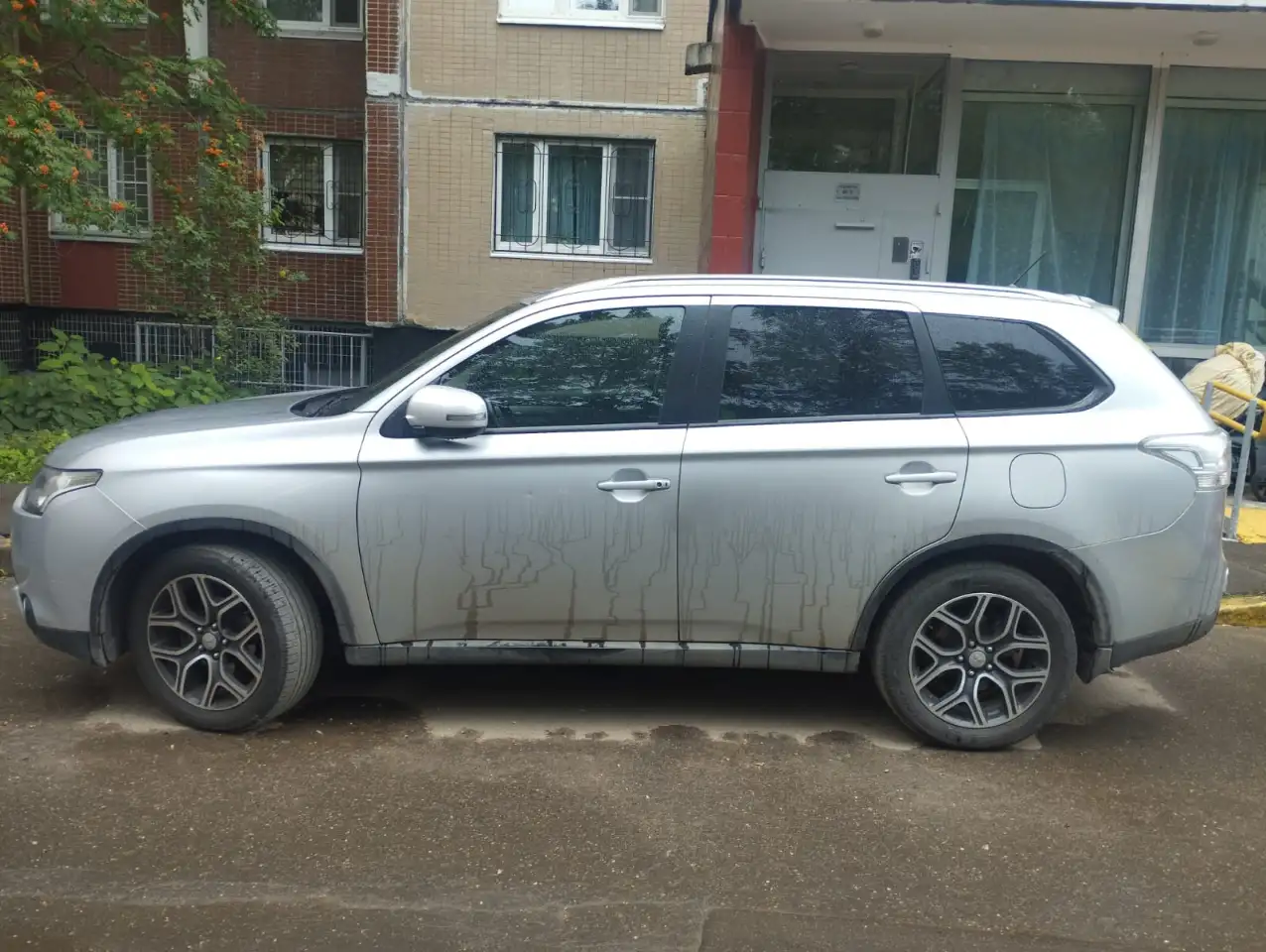 Продажа автомобиля Mitsubishi Outlander, фотография 1
