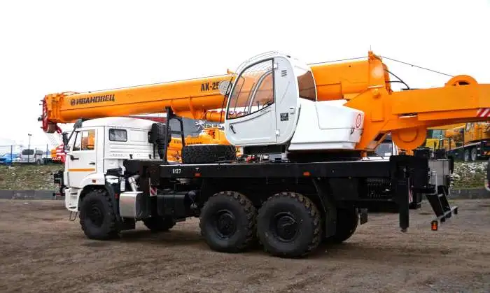 Автокран Ивановец 45717К-3Р, НОВЫЙ В НАЛИЧИИ!, фотография 4