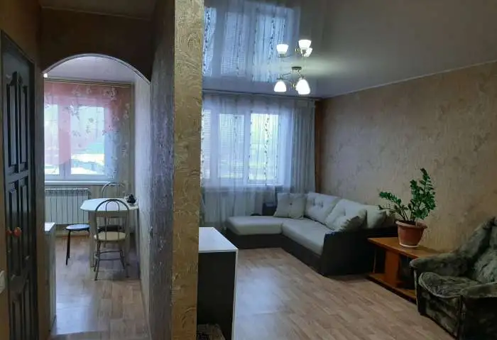 Сдам 1 комнатную мебелированную квартиру 36,8 кв.1м. на длительный срок, фотография 1