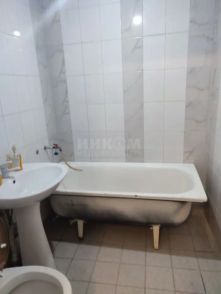 1-комн квартира в городе Луганск квартал Якира, 40,00 м², 10 эт., квартал Якира, фотография 3