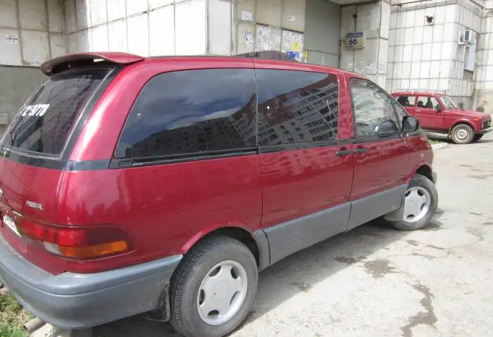 Toyota Previa, 1993, фотография 5