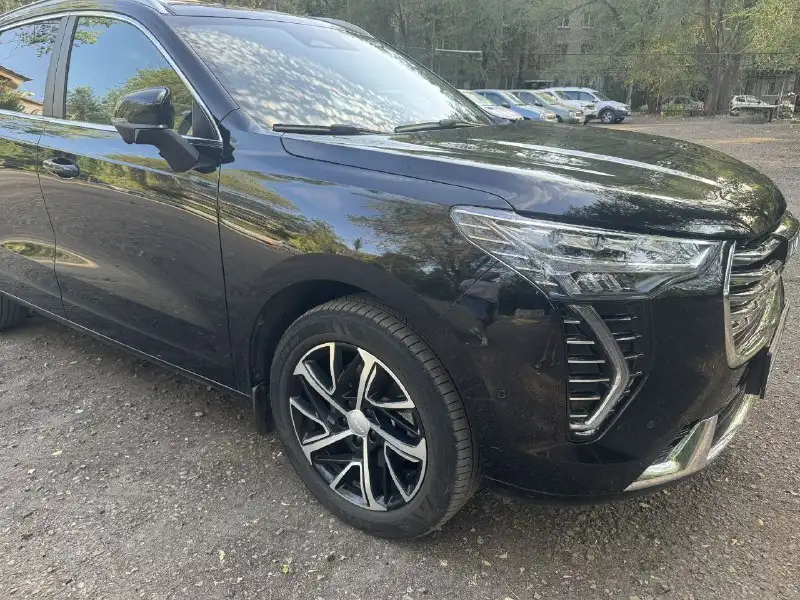 Продам Haval Jolion 2023 год, 4WD, пробег 27 тыс. Машина в максимальной комплектации, Premium, фотография 5