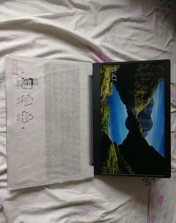 Ноутбук Lenova IdeaPad 3 15ARE05, фотография 2