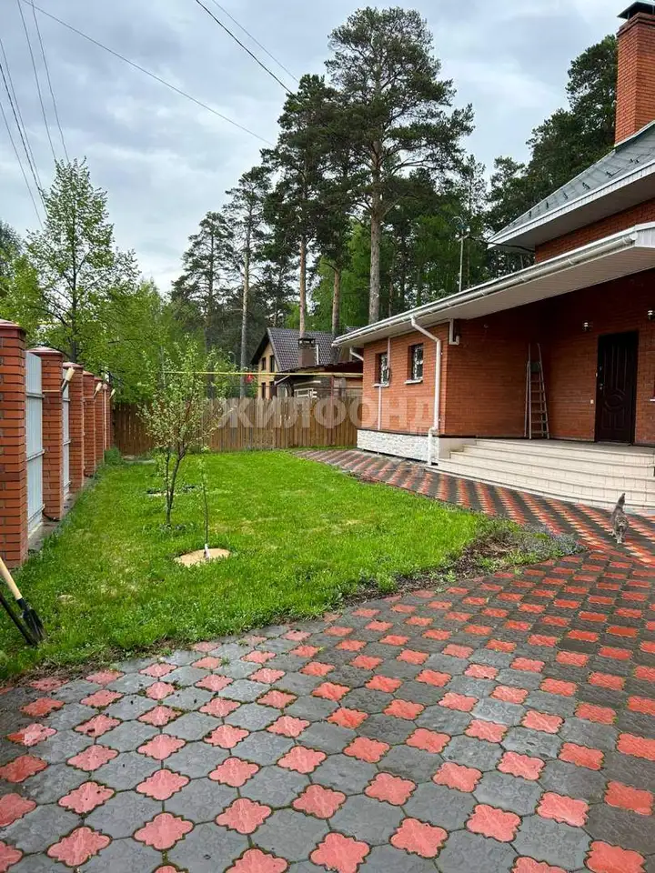 Дом 340 м2 на участке 13 сот., фотография 3