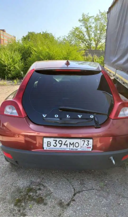 Легковой автомобиль VOLVO C30, 1,6 л, цвет красный. Адрес: Ульяновская область, г. Ульяновск, Московское ш., д. 52Б. VIN, фотография 2