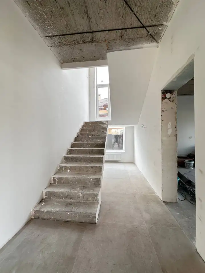 Продаётся 2-х этажный дом п. Берёзовый, ул. Полевая,, кирп. 206,00 м2, фотография 18