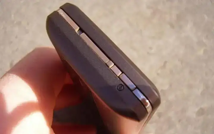Sony Ericsson K770i оригинал,комплект, фотография 9