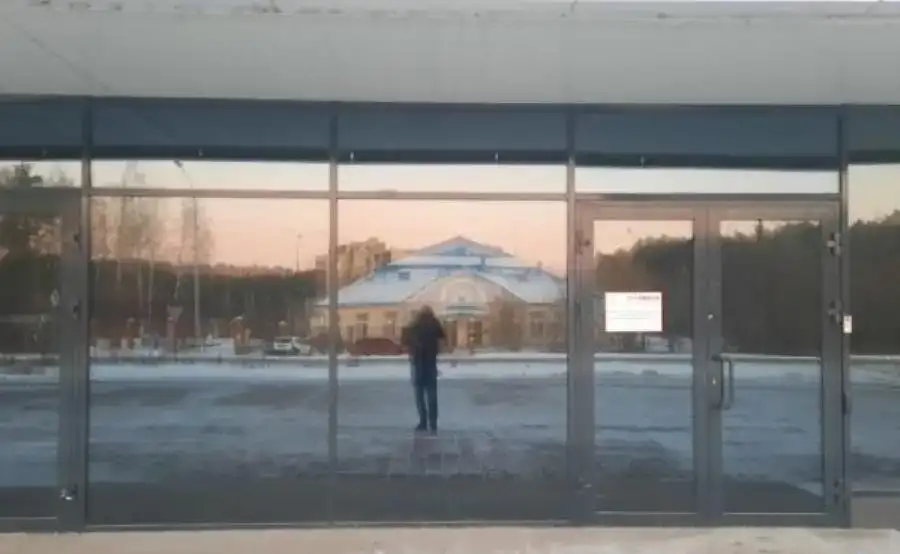Тонирование окон, дверей в доме, коттедже, фотография 1