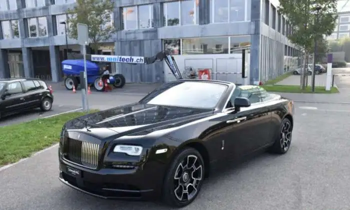 Rolls-Royce Dawn Black Badge 2017 года выпуска, фотография 7