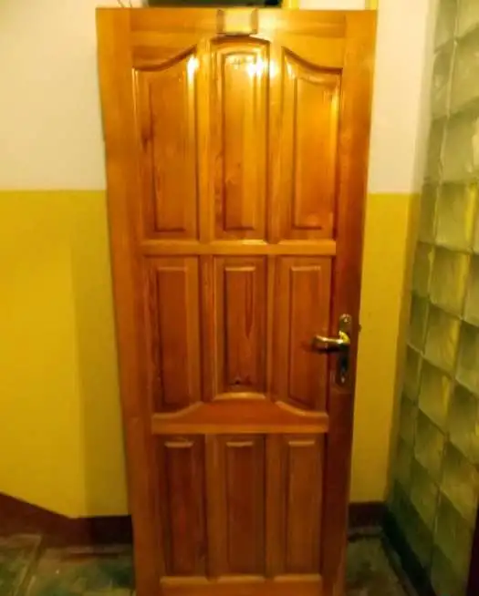 Дверь деревянная бу, фотография 1