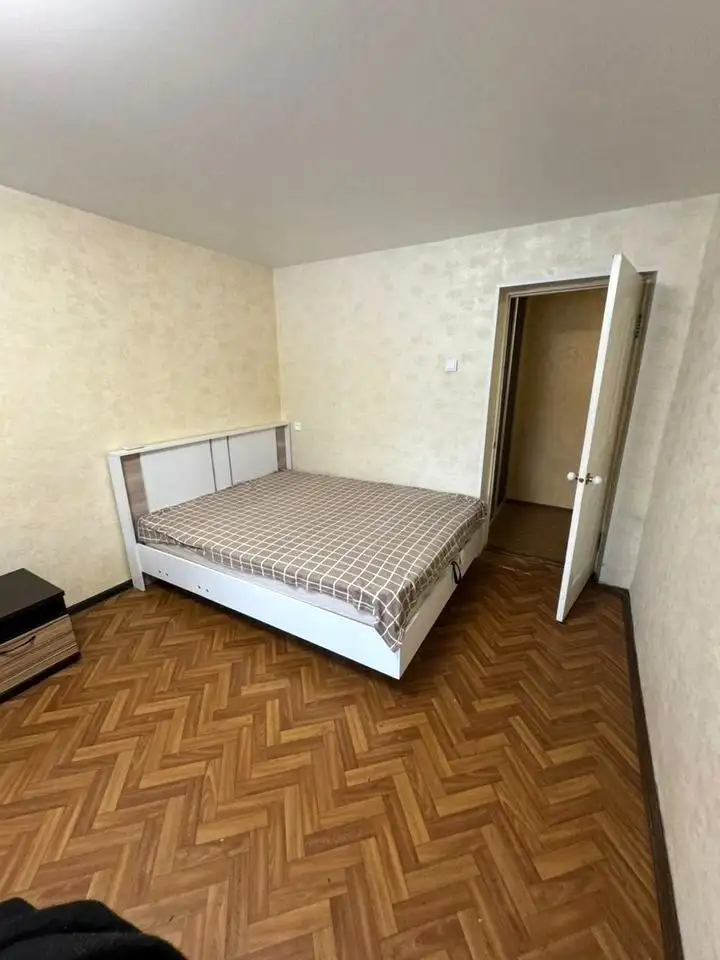 Сдам квартиру, Кировский, Победы улица, 133, фотография 1