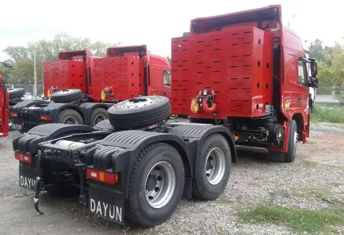 Седельный тягач DAYUN CGC4250, CNG, 6х4, Euro V, подвеска рессора/пневмо, фотография 6