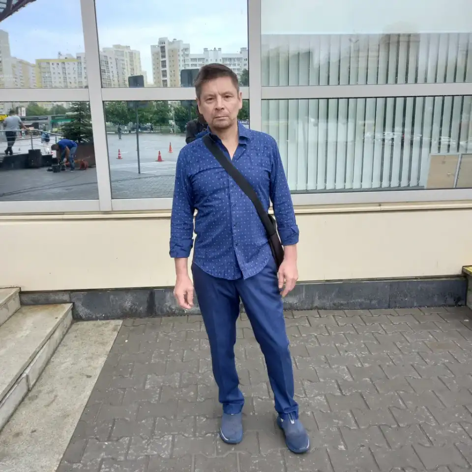 Профессиональная установка межкомнатных дверей., фотография 1