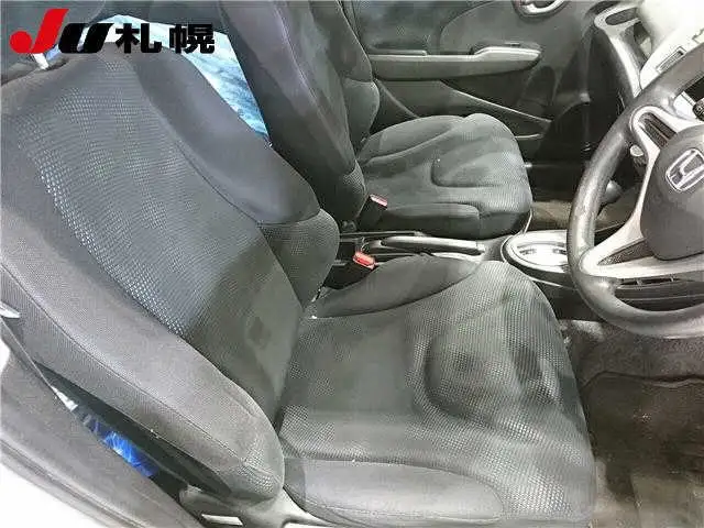 Хэтчбек Honda Fit кузов GE7 модификация 13G, фотография 5