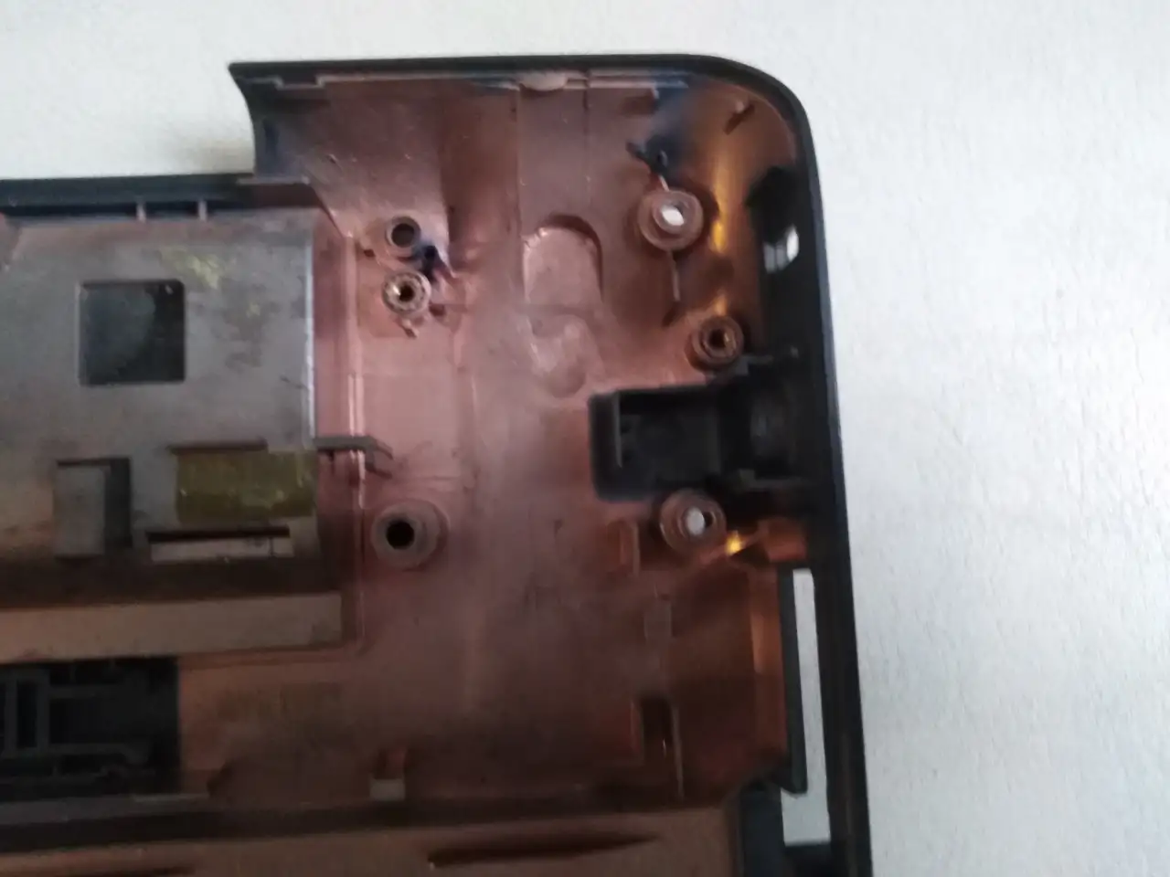 Toshiba Satellite A200 A210 Корпус нижняя часть поддон K000053430, фотография 3