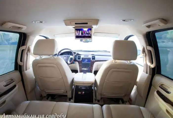 Заказ Cadillac Escalade на свадьбу, фотография 2