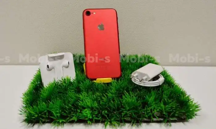 iPhone 7 128 Red, фотография 4