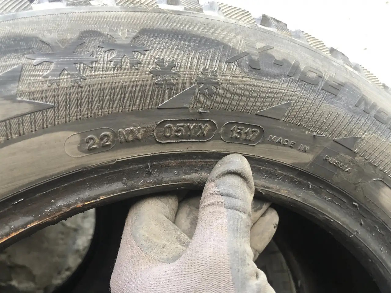Шина бу Michelin X-Ice North 3 R15, фотография 5