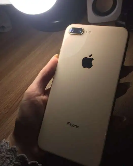 Отдам рабочий iPhone 8 Plus + 64 гб gold, фотография 3