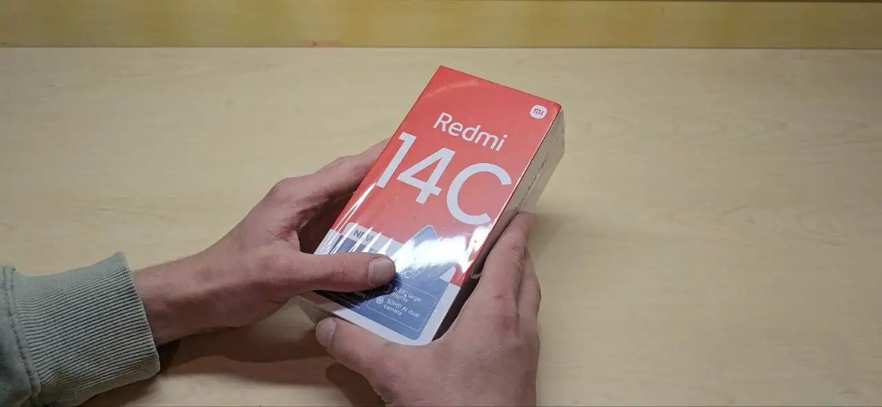 Смартфон Xiaomi Redmi 14C 8256GB Черный, фотография 1