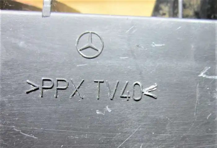Воздухозаборник корпуса печи (центральный) - Mercedes Benz E klasse ) W210, M 111 E23, фотография 5