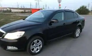 Автомобиль Skoda Oktavia 2012г., фотография 5