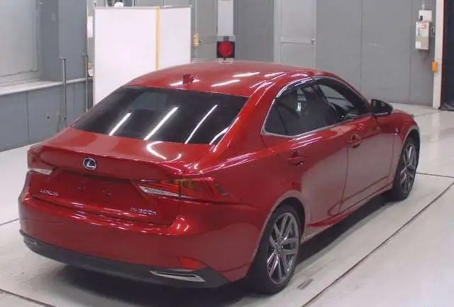 Продажа автомобилей Lexus IS, фотография 2