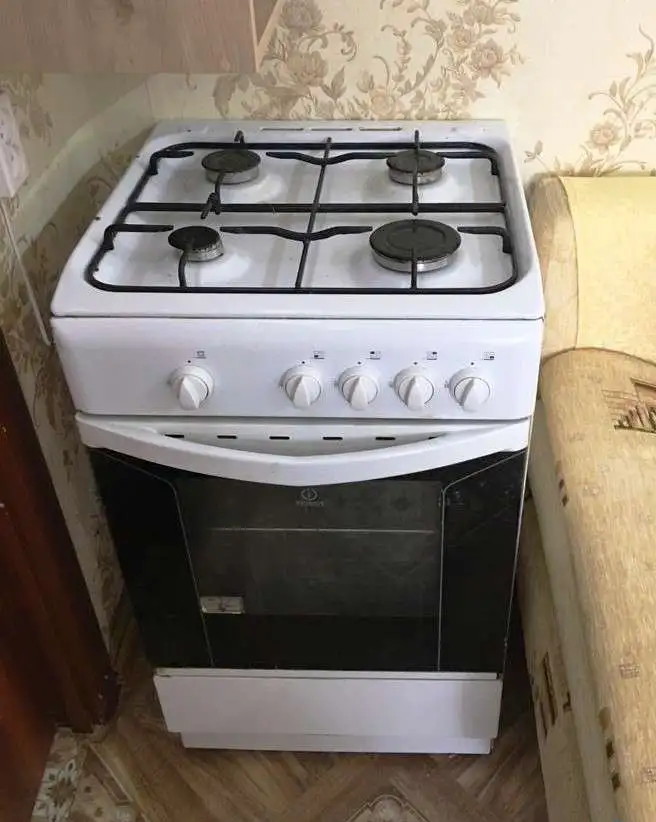 Газовая плита Индезит 50х50Х85см, фотография 3