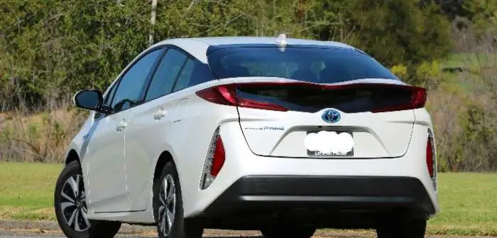 Продам авто Toyota Prius Prime, фотография 3