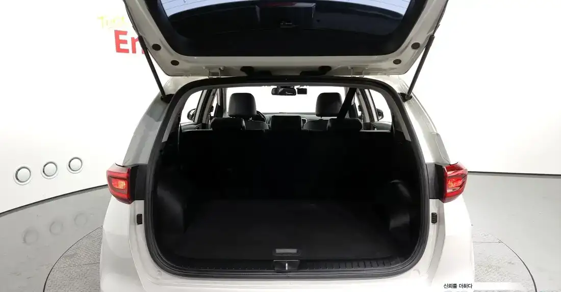 Kia Sportage  2019/04 The Bold Luxury Diesel 1.6 2WD, фотография 20