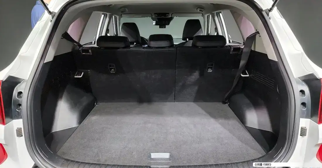 Kia Seltos 1.6 Turbo 2WD Prestige 2019/05, фотография 20