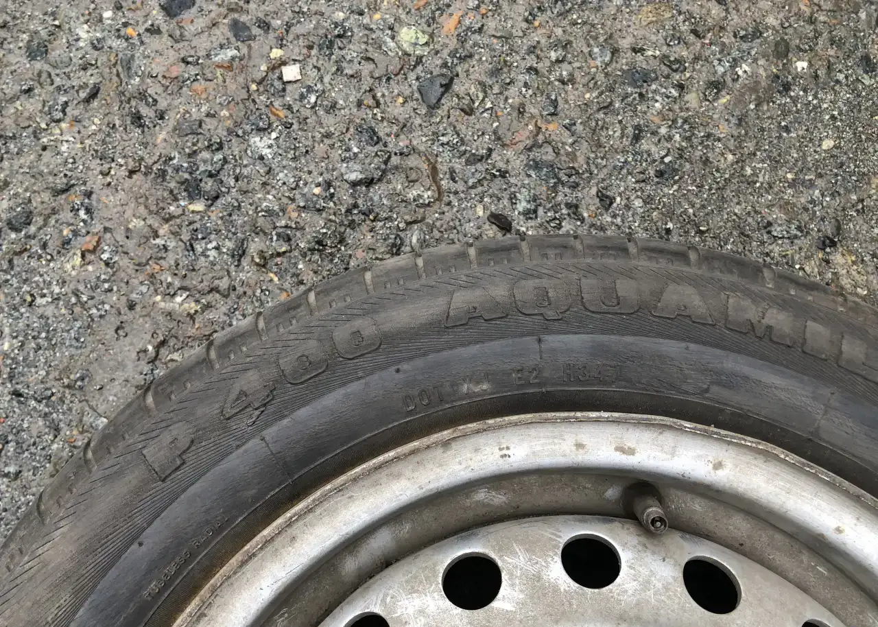 Колесо б/у 5.5xR13 4x100 ET49 DIA56.6 Pirelli P400 Aquamile P 165/65 R13 77T, фотография 8
