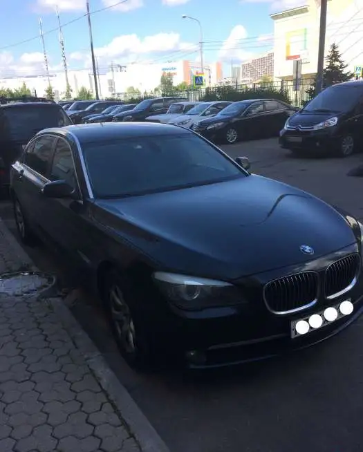 БМВ 730LI. Год выпуска 2012, фотография 6