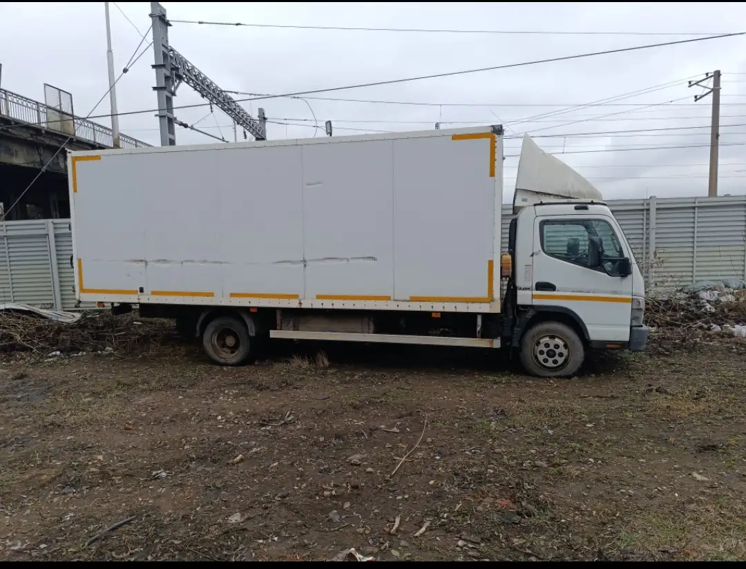 Автомобиль легковой FUSO Canter FE85DJ, 2013 г.в Башкортостан, г. Уфа, фотография 1