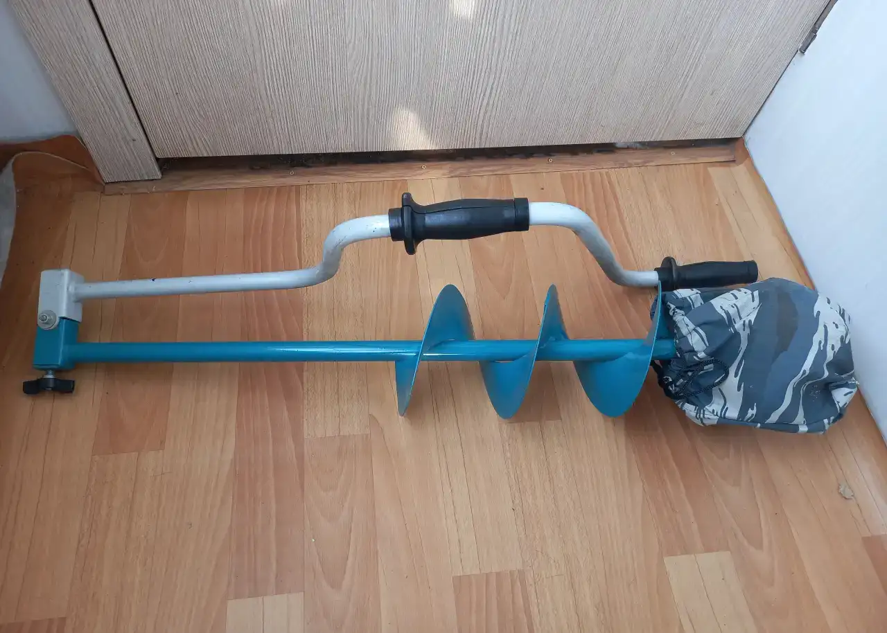 Ледобур, фотография 1
