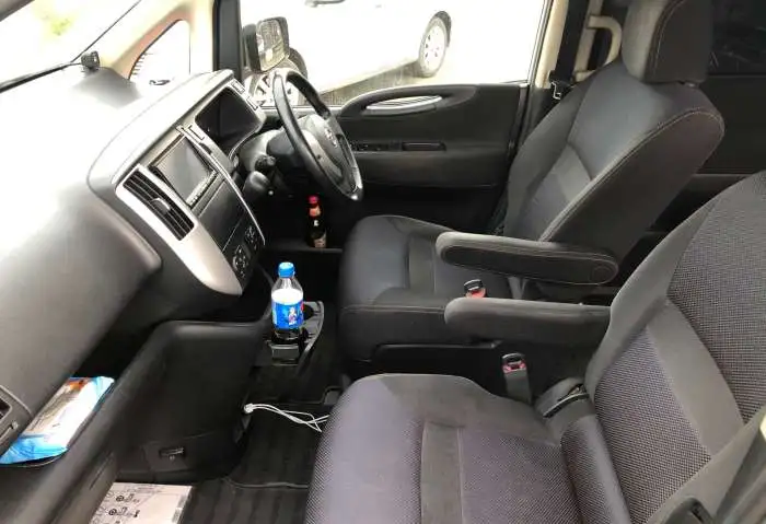 Nissan Serena 2009 год полный привод, фотография 5