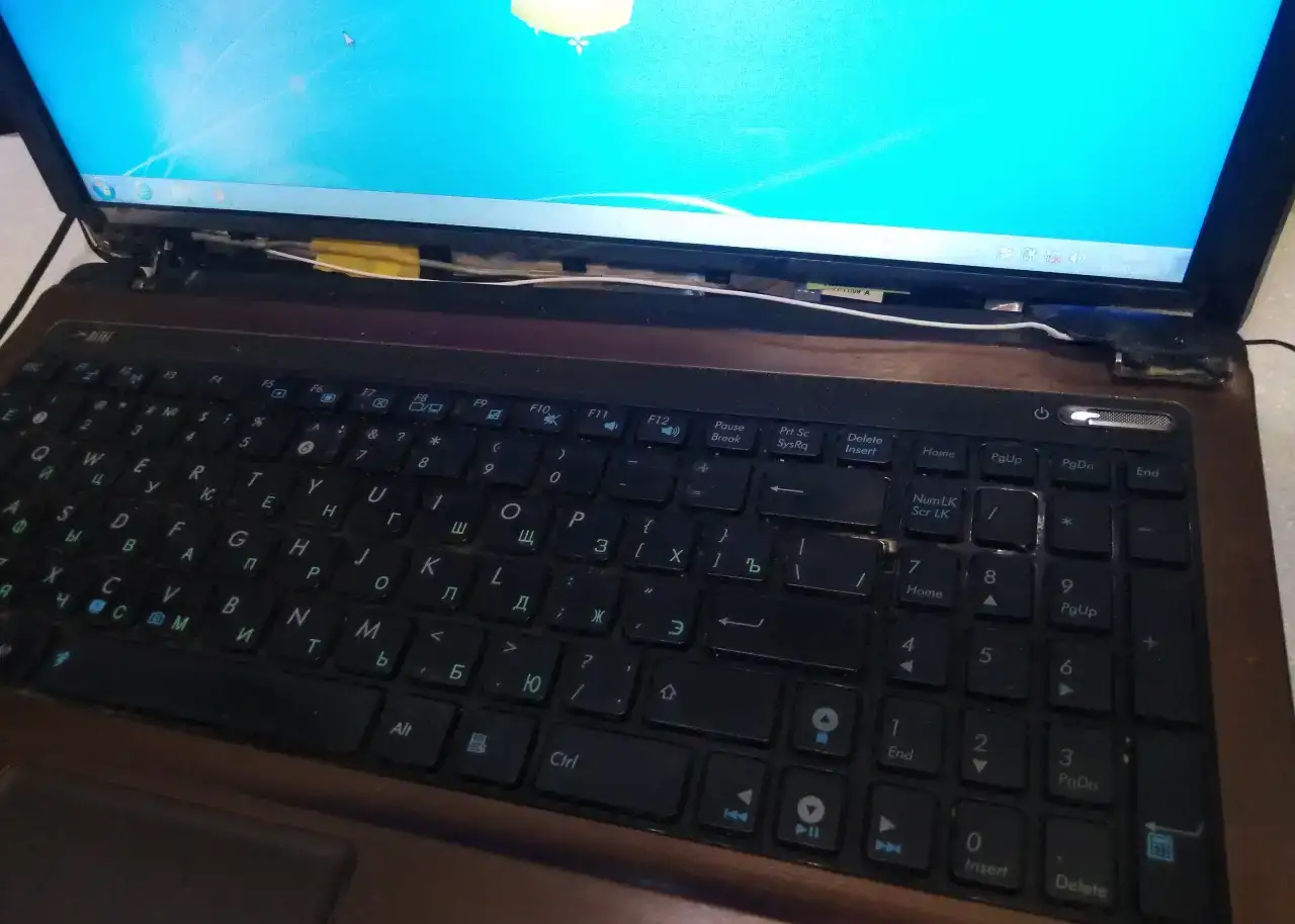 Asus K53E Шлейф .петля матрицы, фотография 3