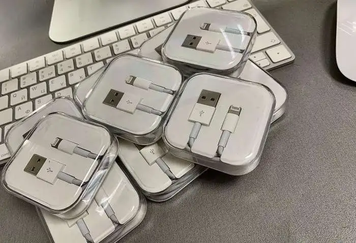 Кабель Lighting to USB для iPhone, iPod, iPad, Apple , фотография 1