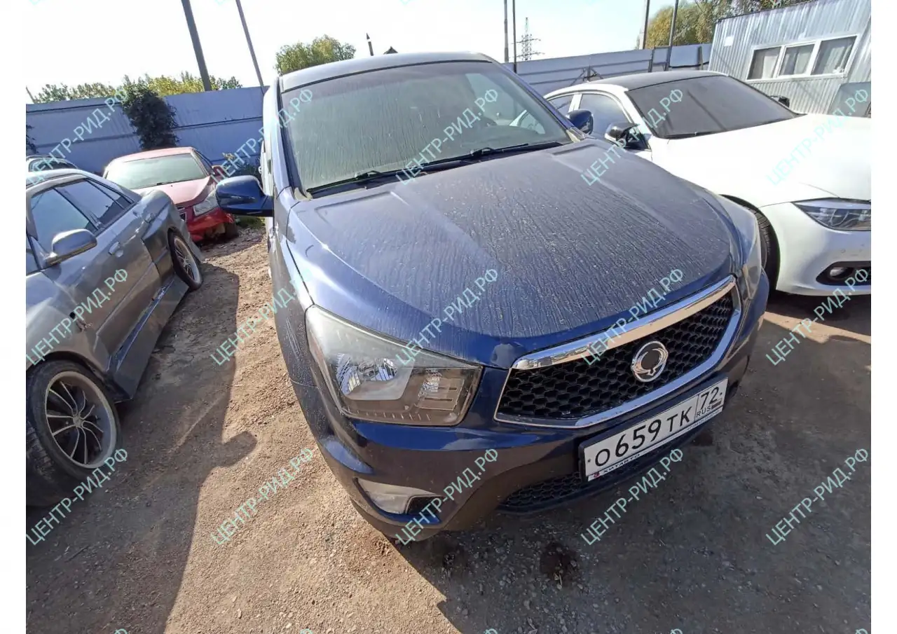 Автомобиль SsangYong, 2012, фотография 7