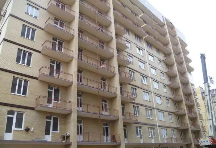 Продается 3-комнатная квартира в Ессентуках, ул. Октябрьская 337 корпус 3-х 117,1 кв. м. по свидетельству, гостиная 23, 117,00 м², 7 эт., 1, Октябрьская 337/3, фотография 4