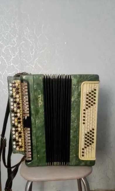 Продам баян, фотография 2