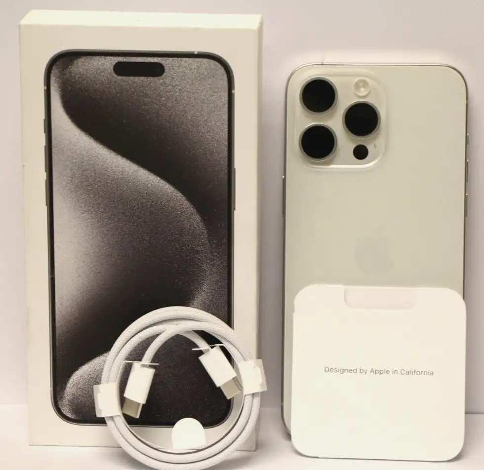 Продается Apple iPhone 15 Pro Max, фотография 2