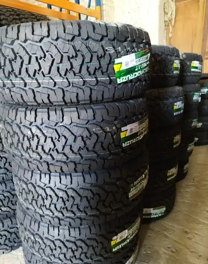 ROADCRUZA RA1100 A/T 35x12.50R17LT 121S, фотография 1